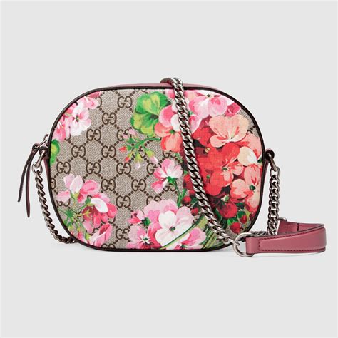 gucci blooms chain|Gucci GG Supreme Blooms Mini Chain Shoulder Bag .